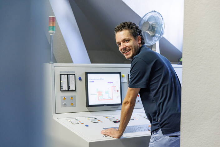 22-07_werkhof_olten_147_klein-706.jpg 22-07_werkhof_olten_147_klein-706.jpg