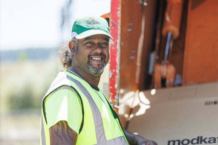 22-07_werkhof_olten_247_klein-706.jpg 22-07_werkhof_olten_247_klein-706.jpg